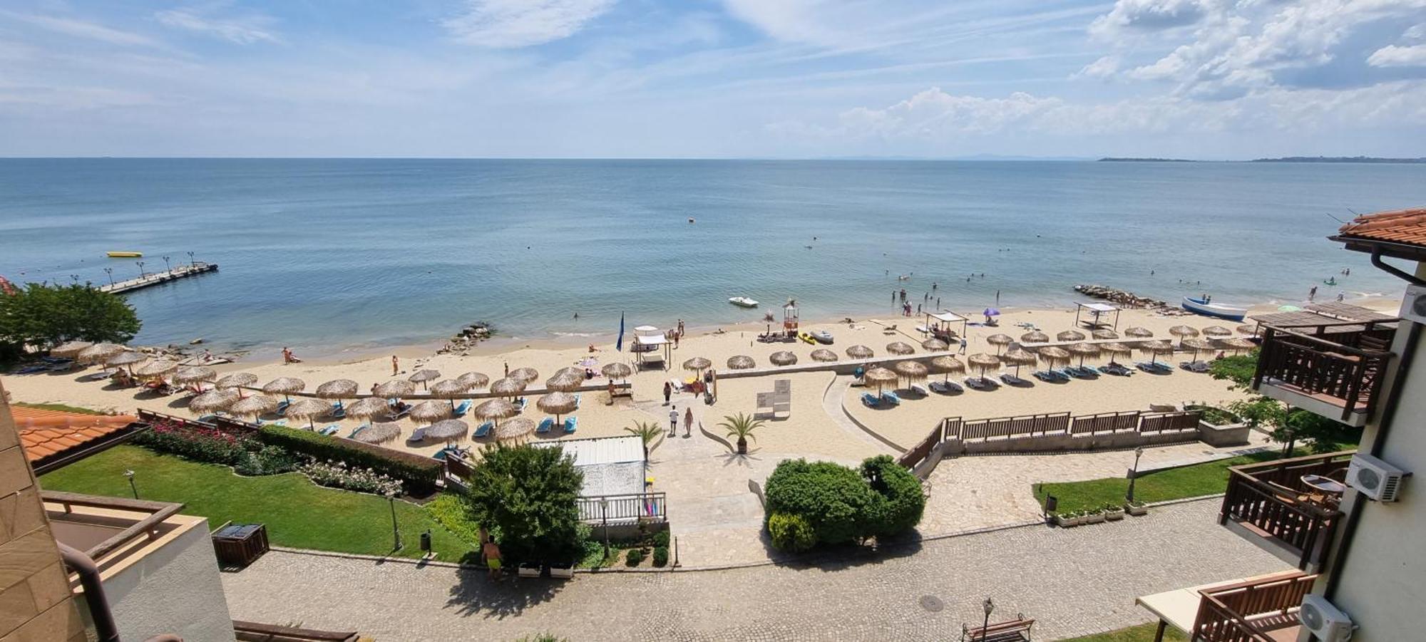 Апартамент Ния, Райска Градина / Garden Of Eden Sveti Vlas Buitenkant foto
